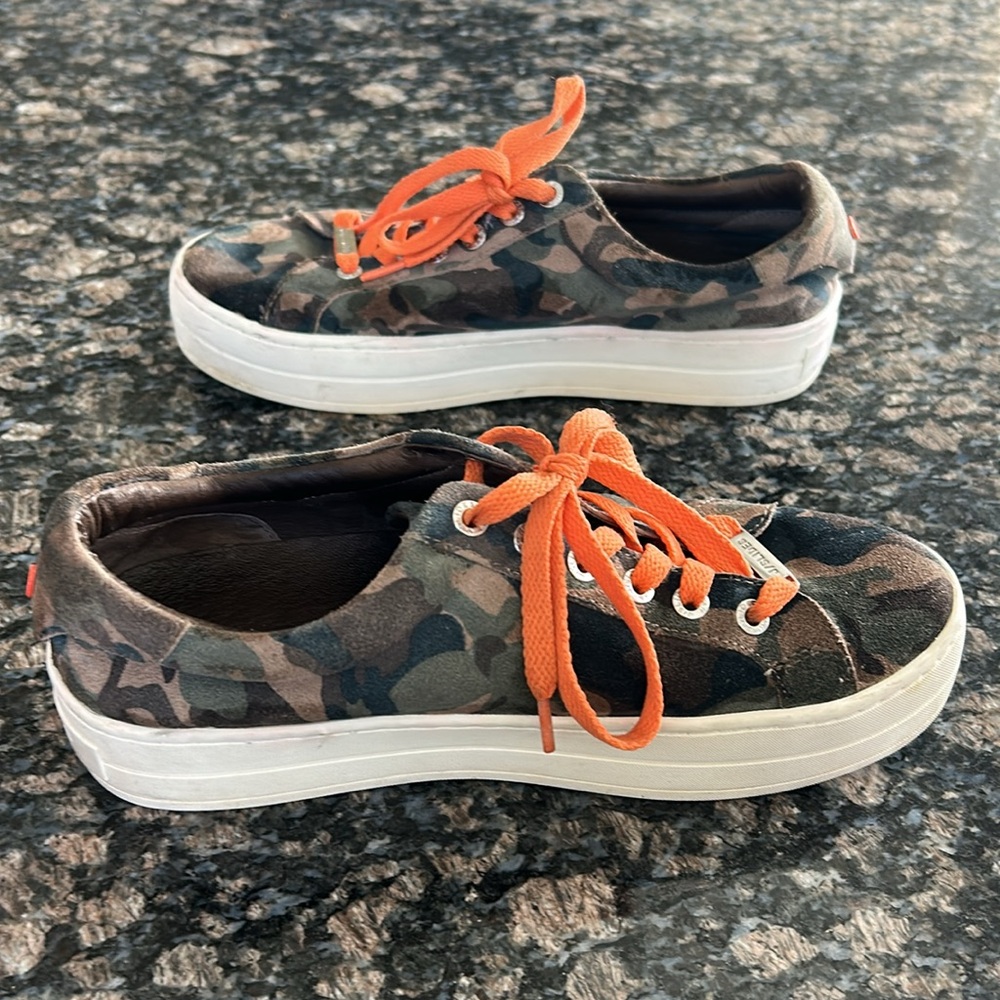 J/SLIDES CAMOUFLAGE SIZE 7.5
